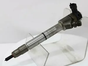 Inyector New Santa Fe 15-19 Bosch 338002F610 Diesel Sorento 15-19 3
