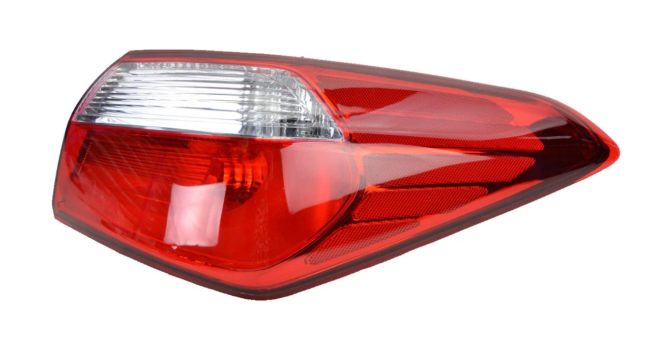 Foco Trasero Exterior Derecho Kia Cerato Original 2015 a 2018 Original 92402A7700