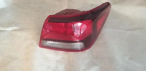 Foco Trasero Izquierdo Exterior 2007 11 Hyundai Elantra 924012H010