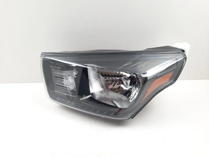Optico Izquierdo Con Motor Ssangyong Actyon 2012 a 2019 Alternativo  8310132510
